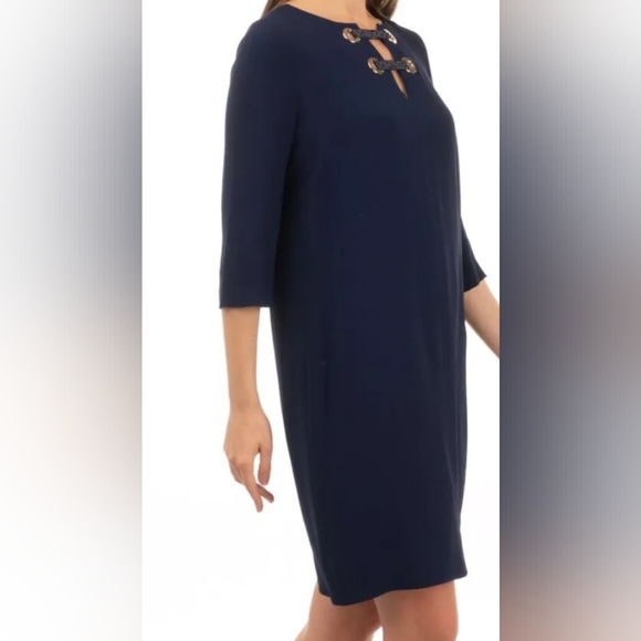 💥 VIA DELLE PERLE DRESS 💥 - Picture 2 of 12